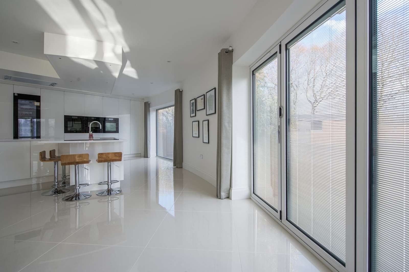 A Morley integral blind fitted in a Salisbury home