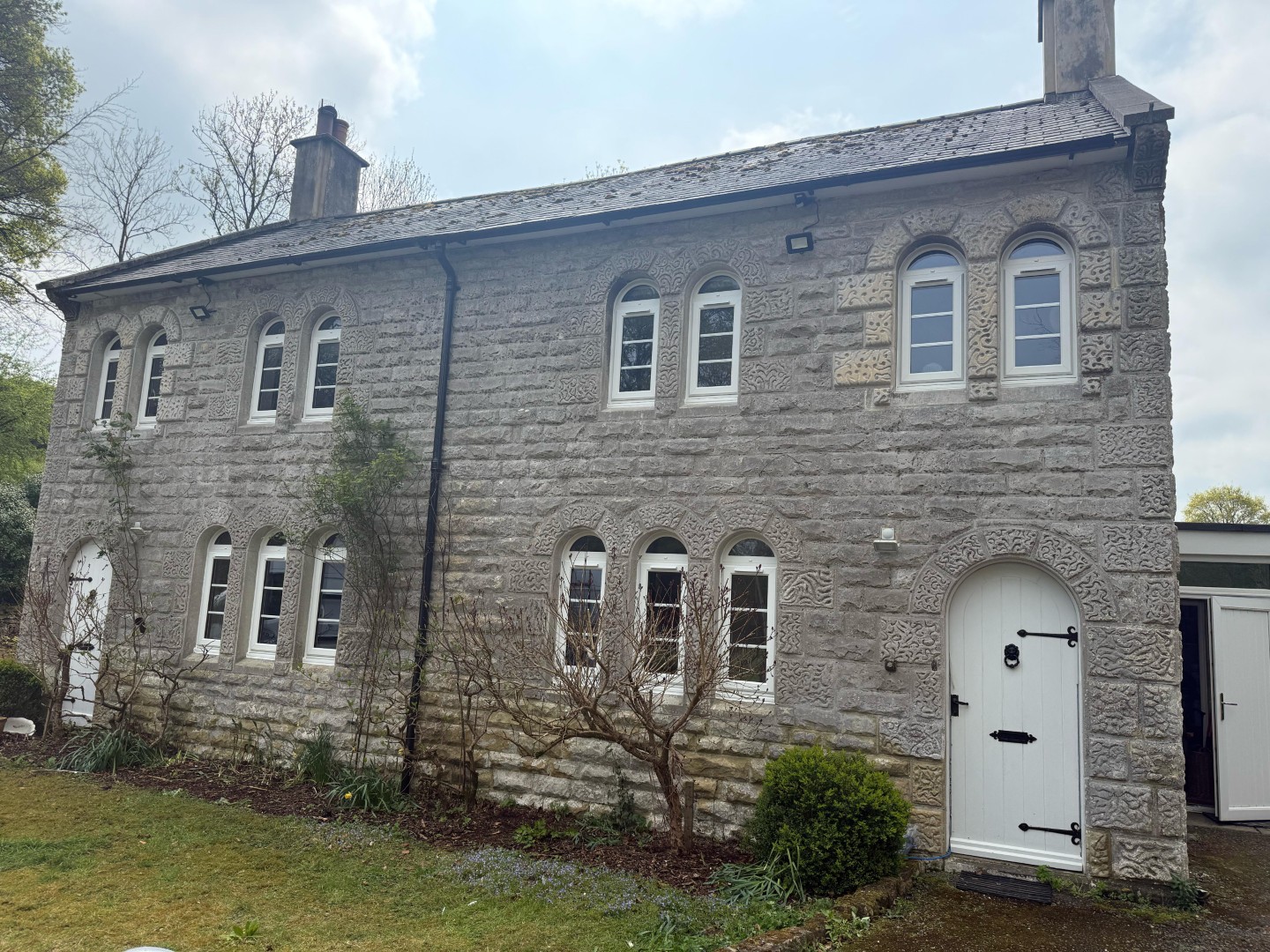 Arched Windows White