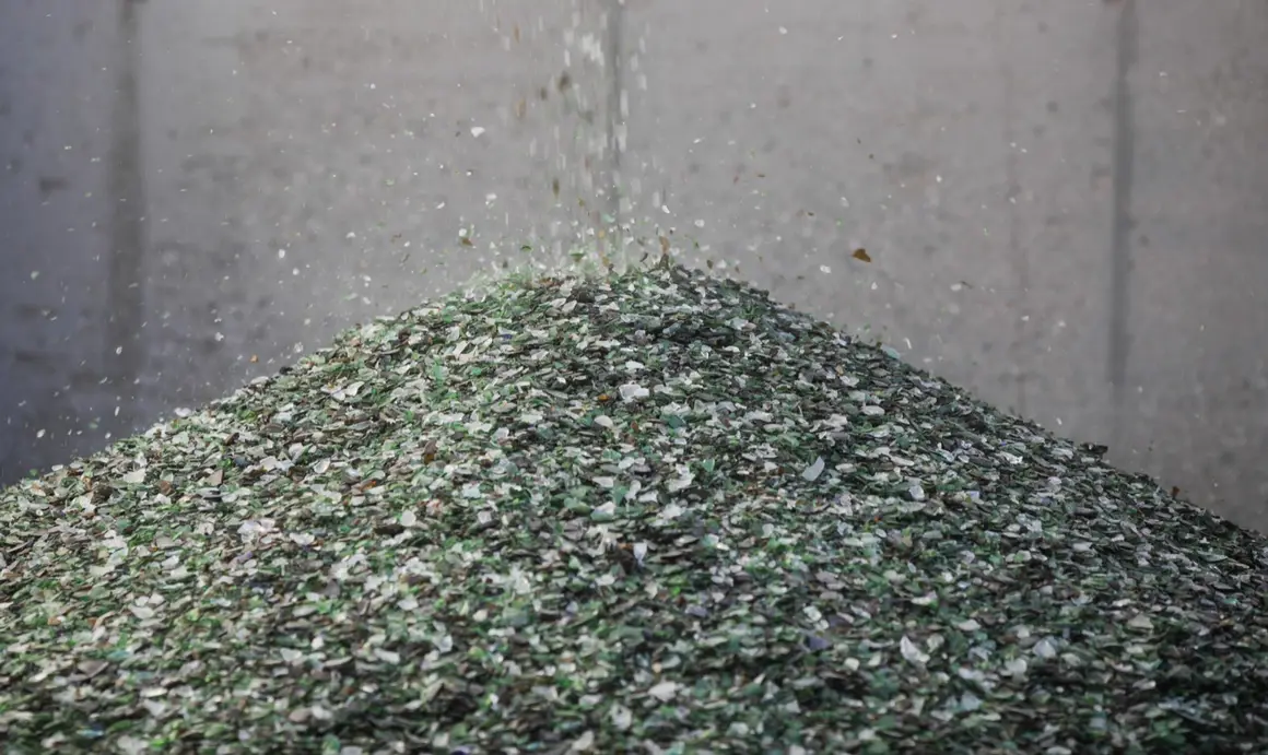 URM glass recycling