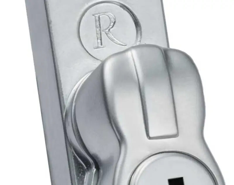 Regal hardware in Satin Chrome
